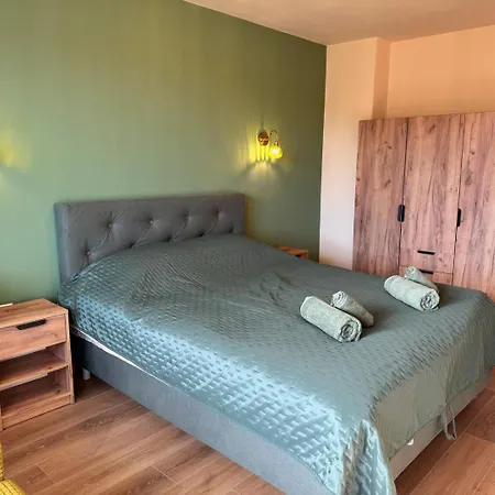 Spacious 3 Bedroom - Laveli Varna