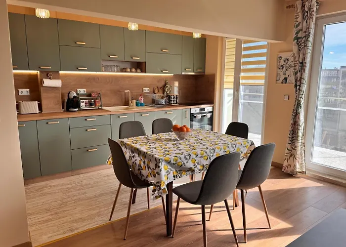 Spacious 3 Bedroom - Laveli