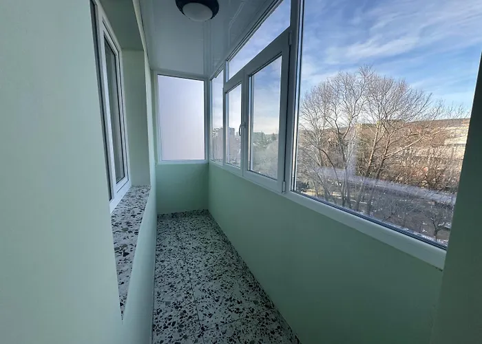 Apartamento Spacious 3 Bedroom - Laveli Varna